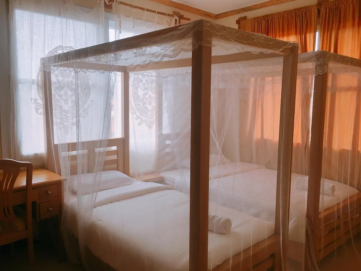 Hotel Duomo And Suites 坎帕拉