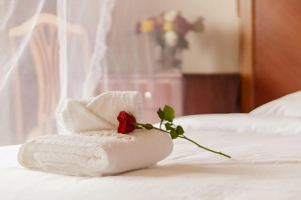 ****  Hotel Duomo And Suites 坎帕拉 乌干达
